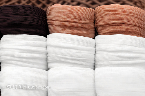 合成纤维粗麻布 现代纺织技术中的多功能材料